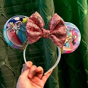 DISNEY- Character Bubble Sequin Ears